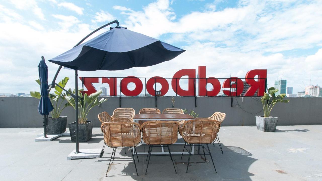 Reddoorz At Pasay Centrale Hotel Exterior photo